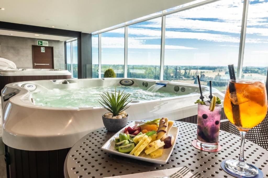 Mds Hotel Chillán Dış mekan fotoğraf The spa at the Hilton Birmingham West